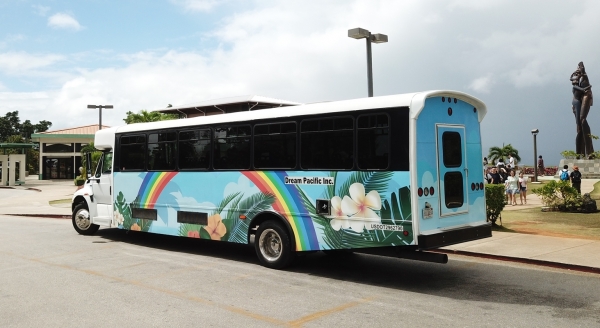 4월부터 운행을 시작한 모두투어의 괌 공항-호텔간 무료셔틀버스